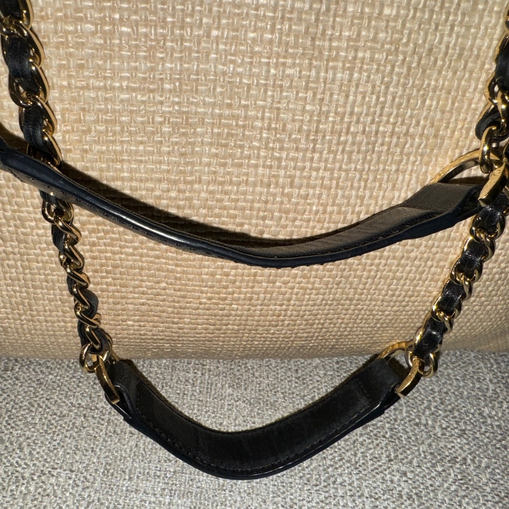 Tory Burch Fleming Raffia Black & Beige Tote - Picture 6 of 12